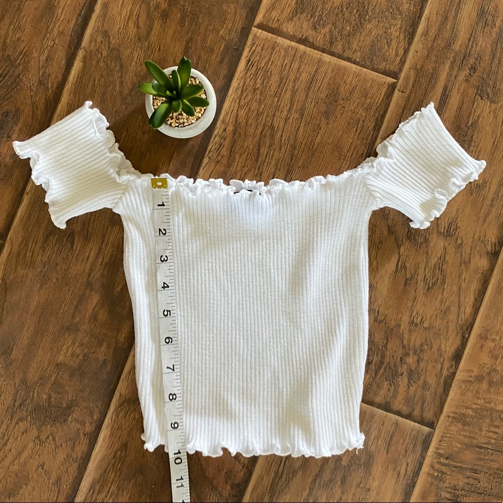 Honeybum white ribbed off the shoulder crop top M